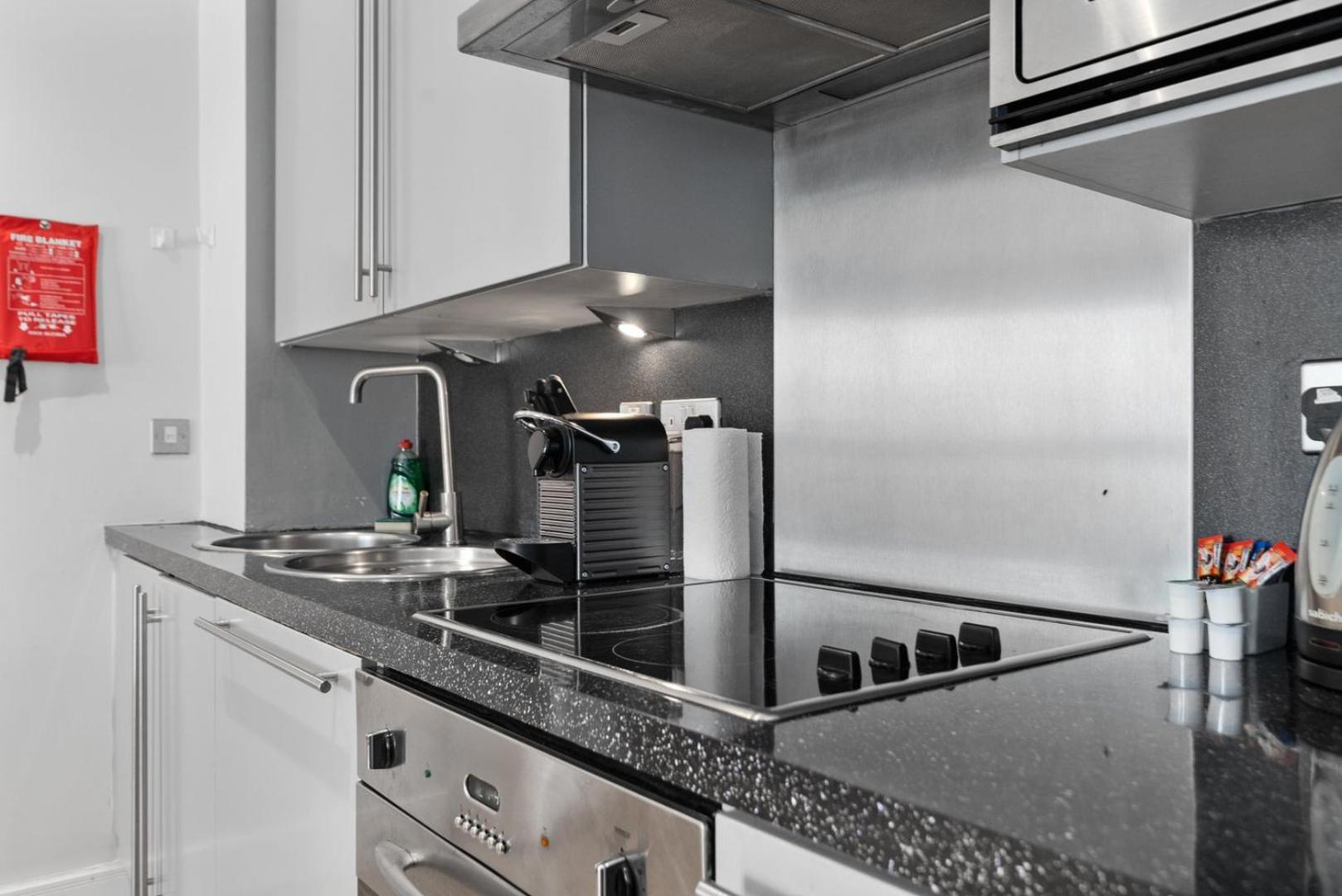 Ferienwohnung Guestready - City Escape In Tower Hill London Exterior foto